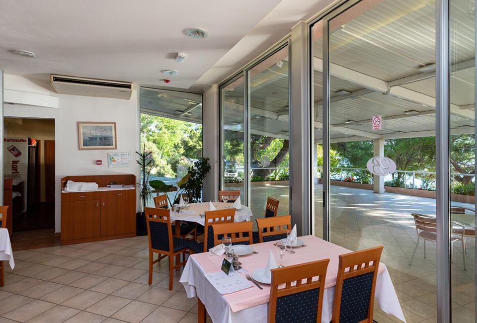 Hotel Tourist Settlement Brzet Omiš Exteriér fotografie